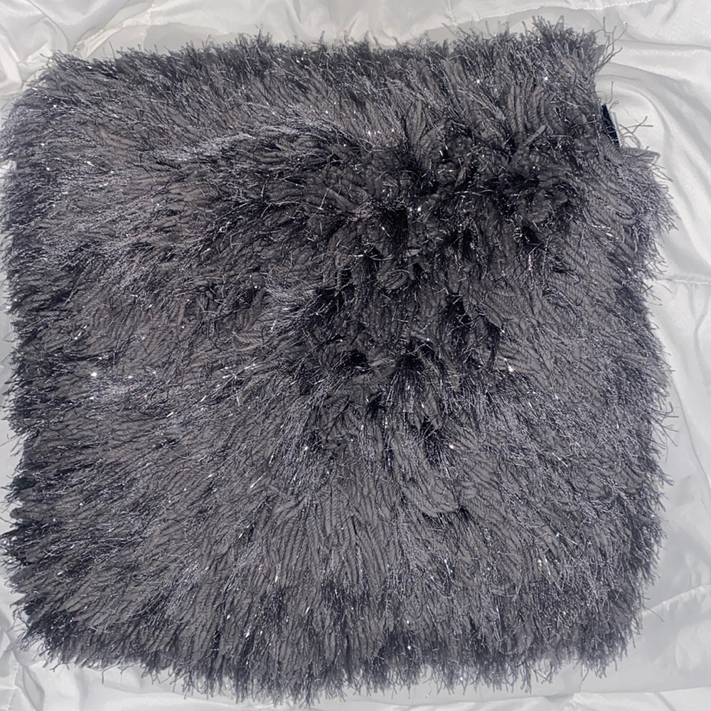 Celebrity Home Decorative Shimmer Shag Throw Pillow covers in gray qty 2